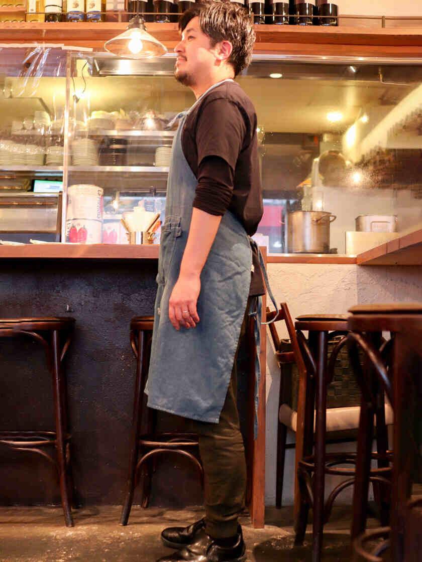 かしわビストロバンバンの制服2