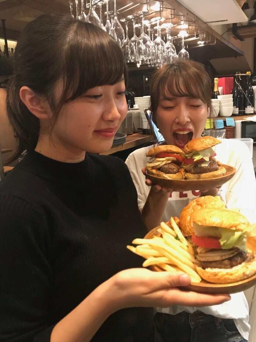 株式会社サムライフードカンパニー　かしわビストロバンバンの制服3