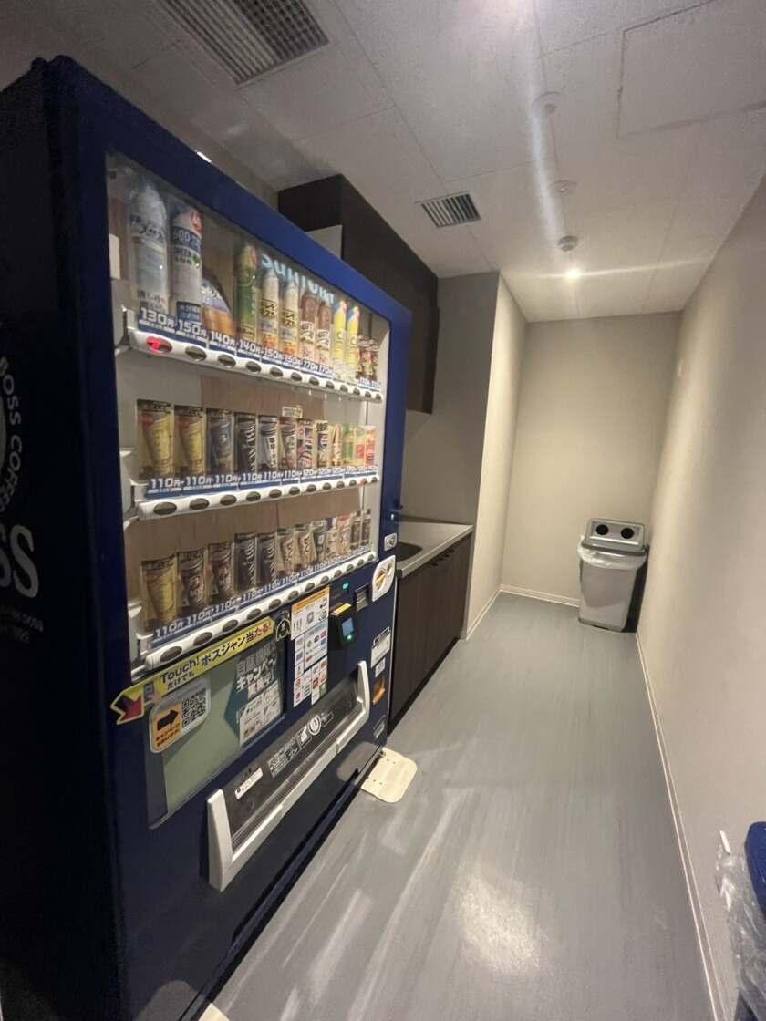 株式会社アシスト・ユーの制服4