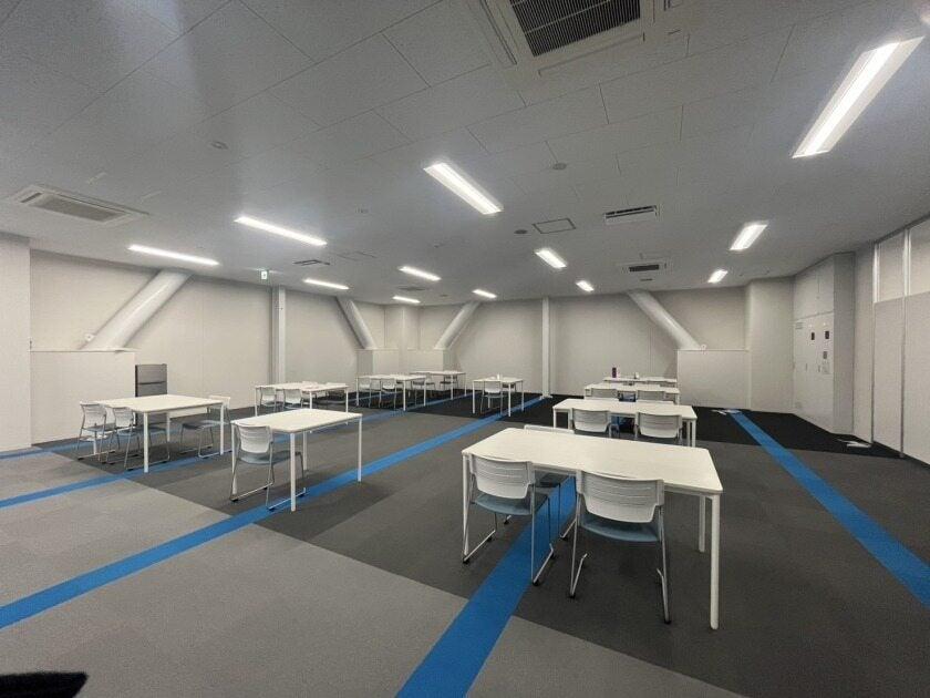 株式会社アシスト・ユーの制服2