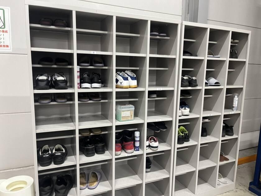 株式会社アシスト・ユーの制服1