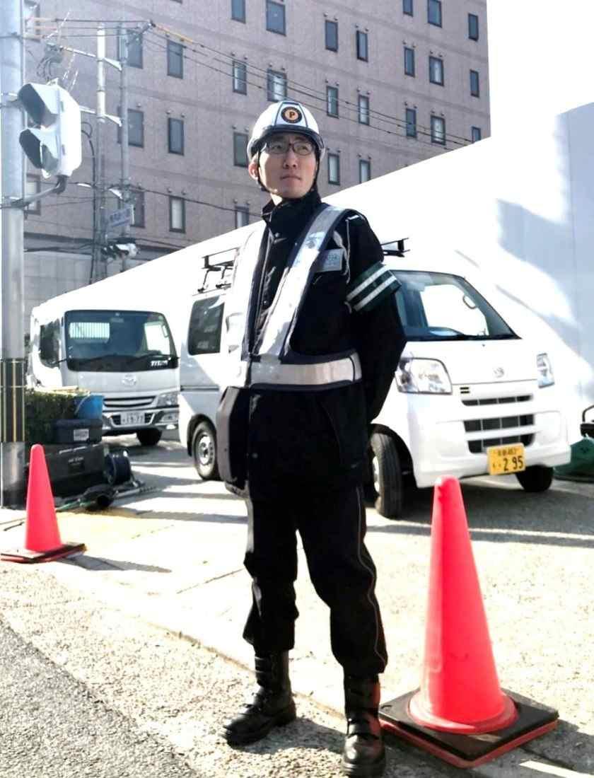 株式会社パイオニアガードの制服1