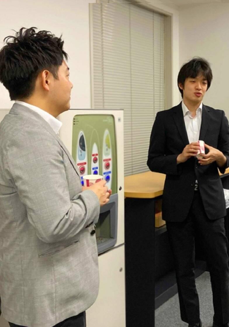 株式会社アズテックスの制服5