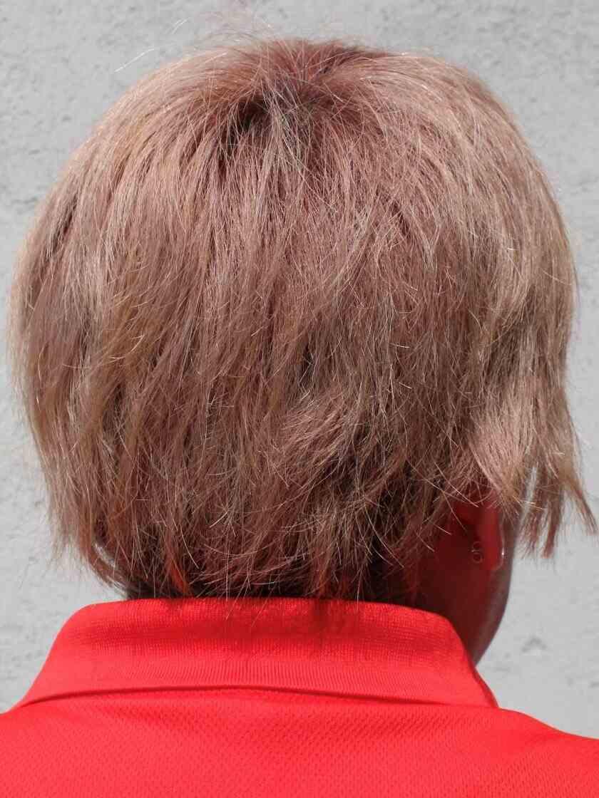 株式会社タイトー　テーマパーク内カーニバルゲームコーナーの制服3