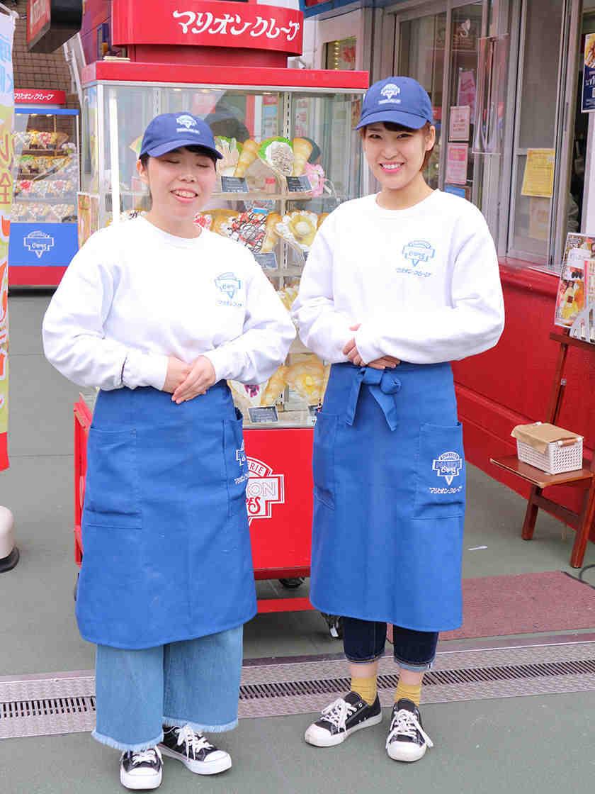 マリオンクレープ ファボーレ婦中店の制服1