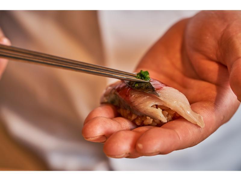 すし屋蓮太郎の制服3