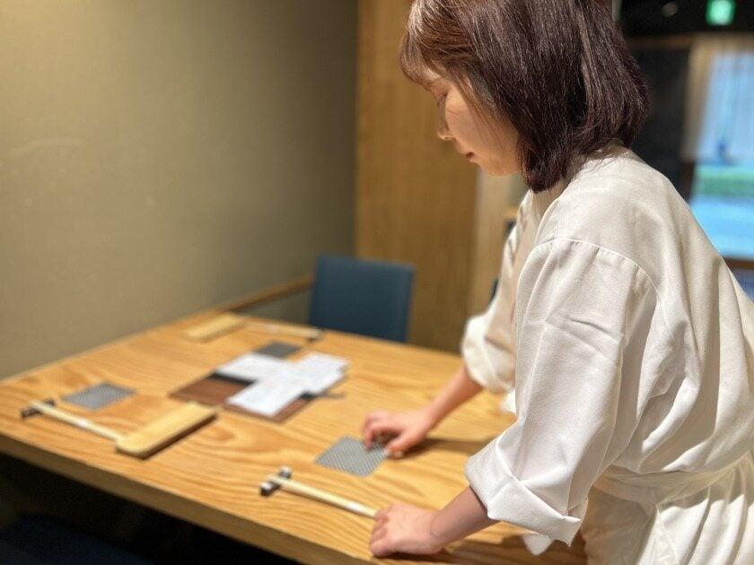 株式会社エフアンドコーの制服2