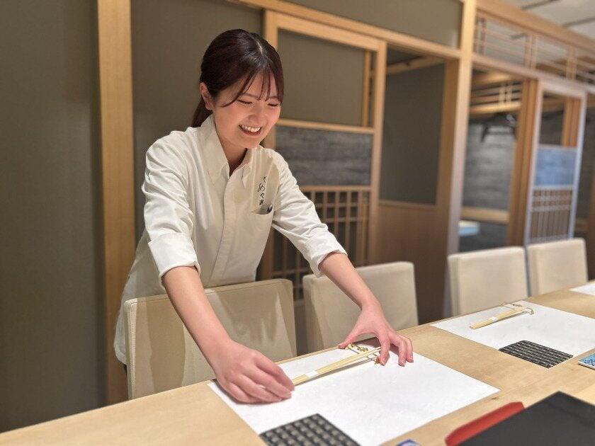 寿し あや瀬の制服3