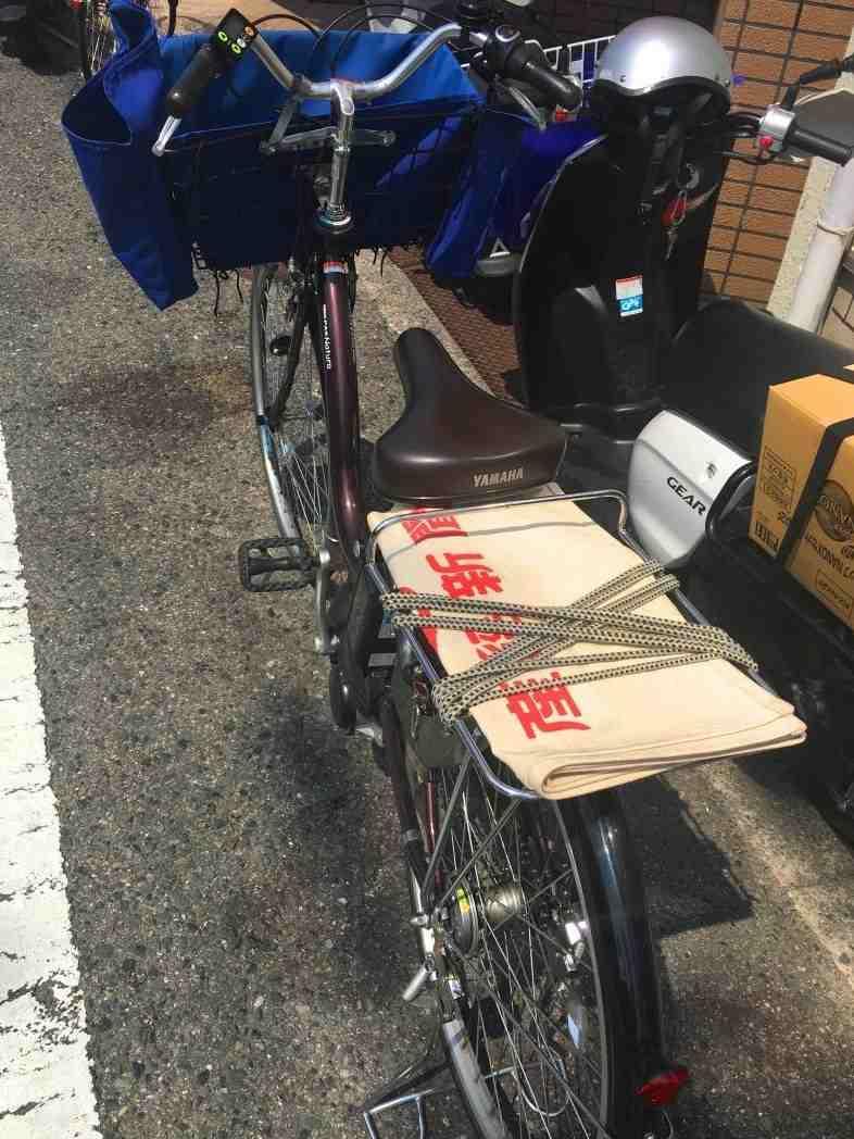 産経新聞柏原販売所の制服2