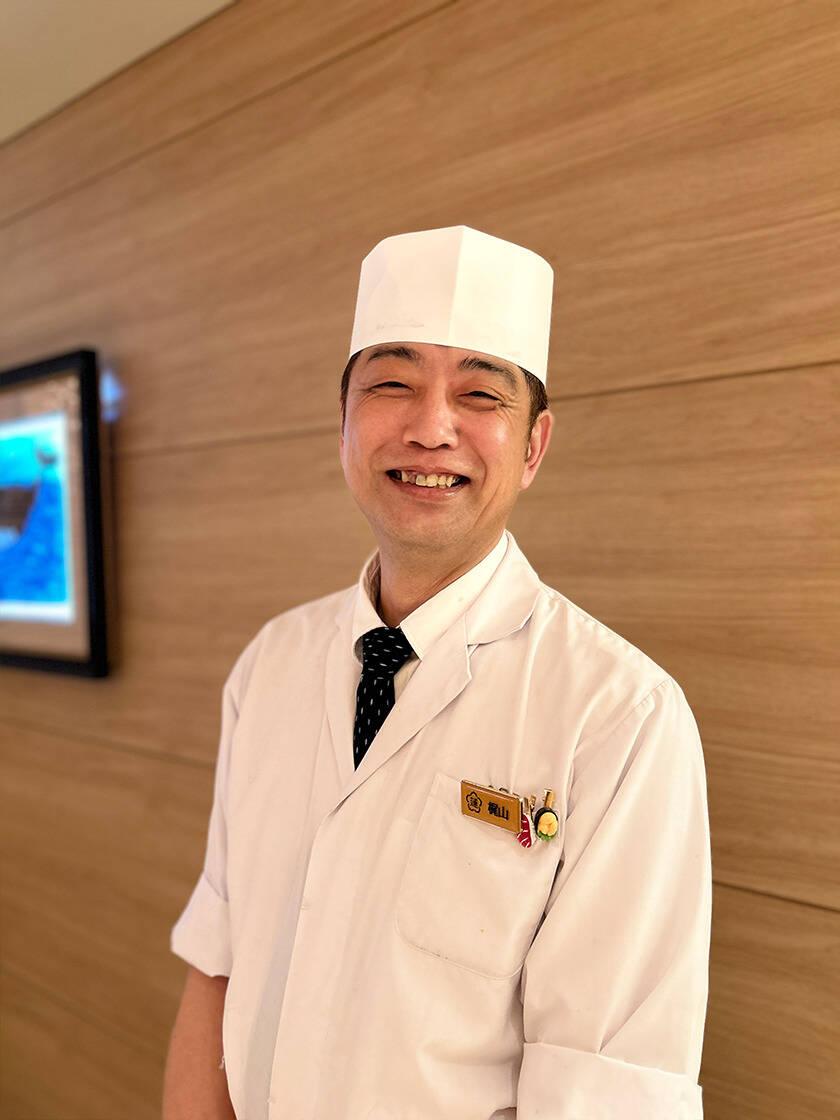 神戸みなと温泉 蓮の制服1