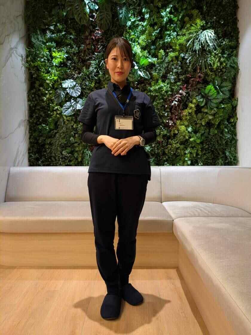 うめきた温泉 蓮 Wellbeing Parkの制服1
