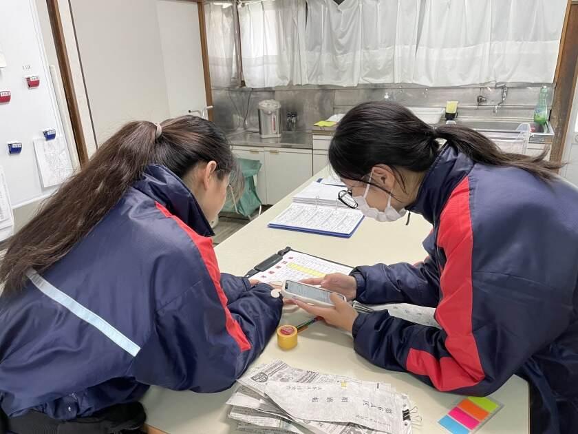 有限会社鈴木新聞店　ASA六浦の制服9