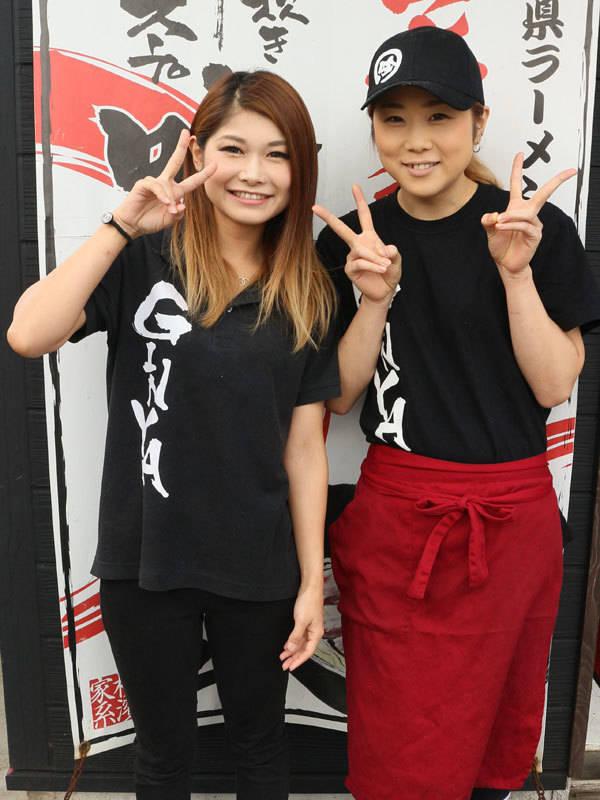 JI-FOODS株式会社　横浜家系ラーメン 吟家旭店の制服1