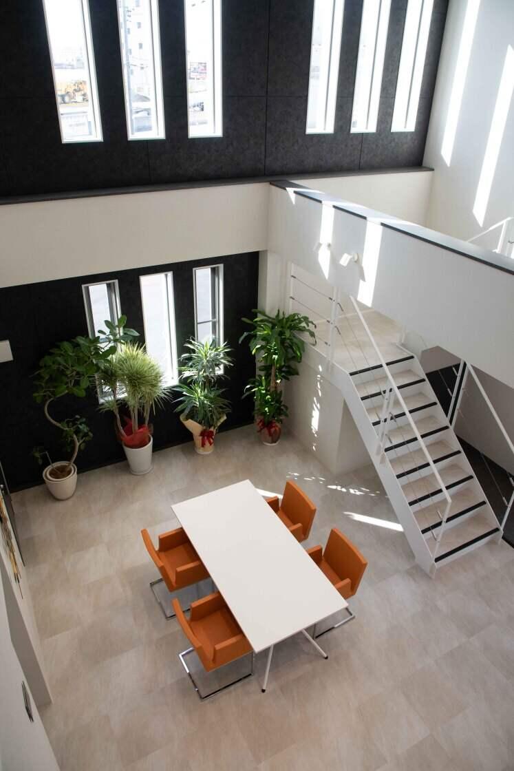 大桑警備保障株式会社　採用担当の制服7