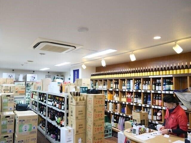 IZUMIYA株式会社　佐賀SHOPの制服4