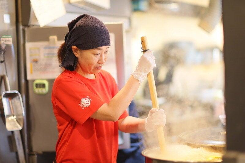 熟成醤油ラーメン きゃべとん　沼津学園通店の仕事画像3