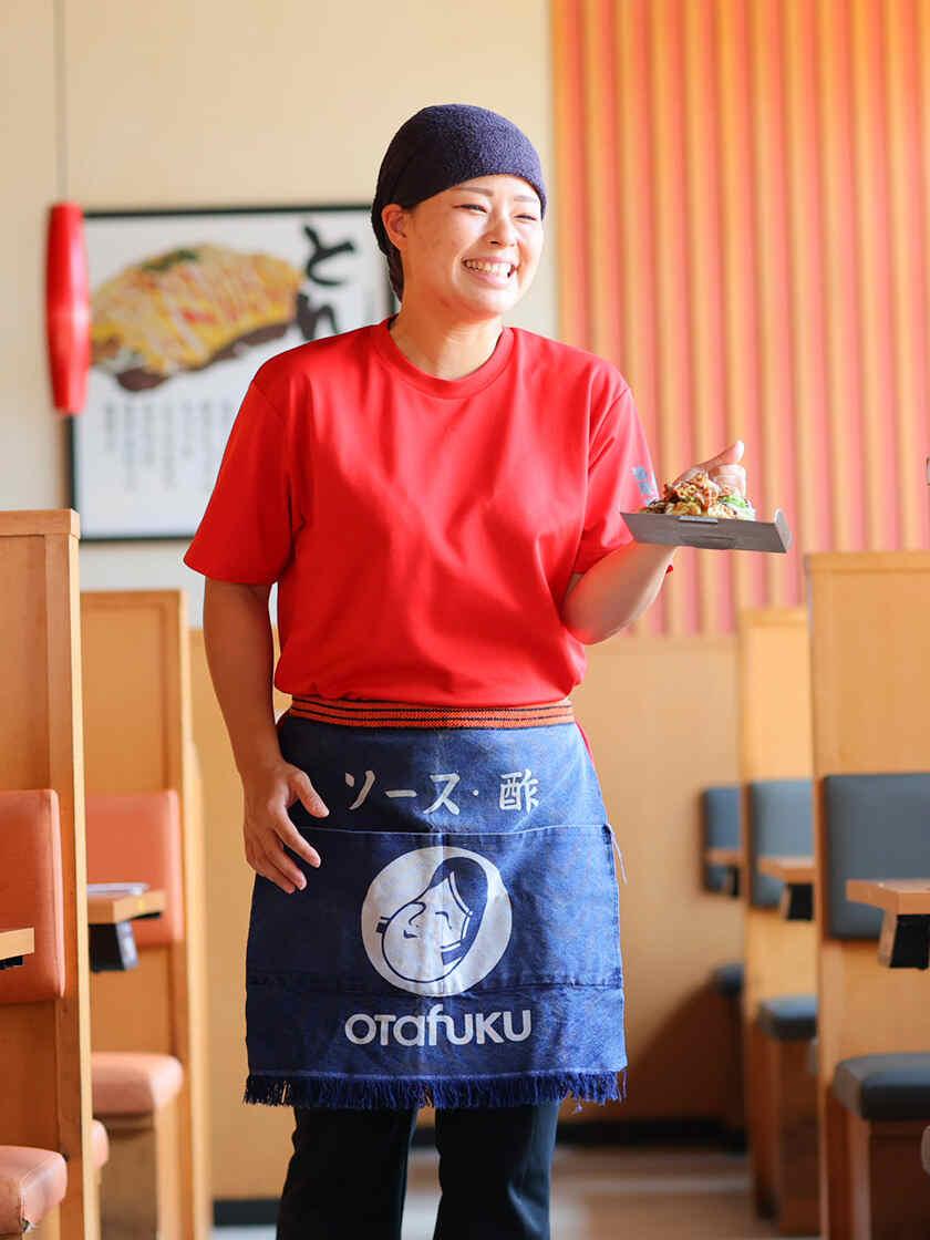 お好み焼本舗 イオンモール橿原店の制服1