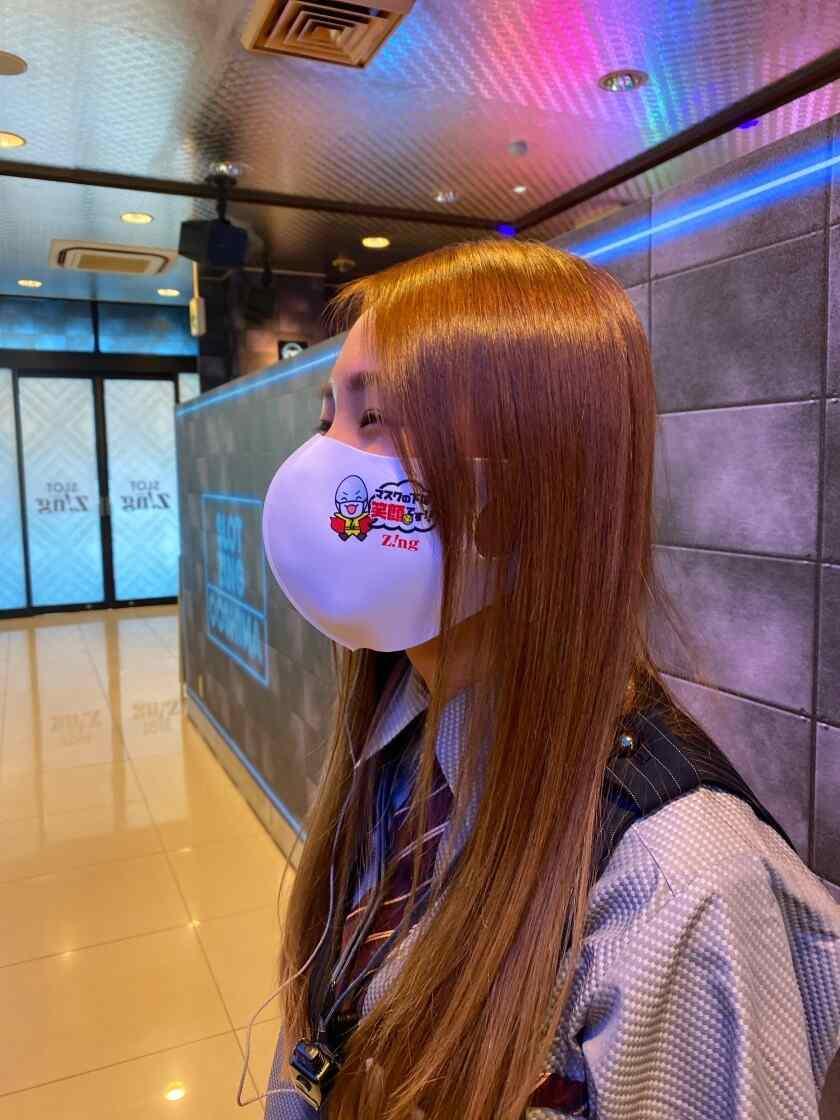 Zing（ジング）大島店の制服3