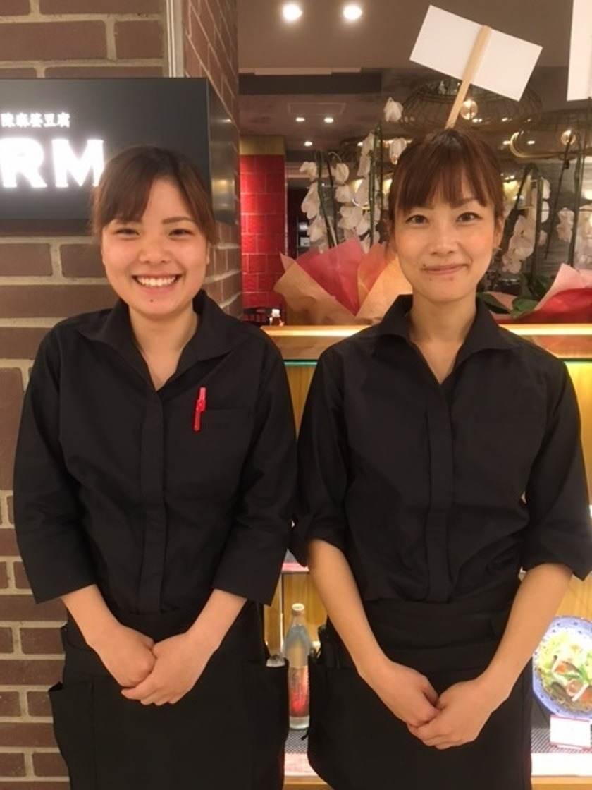 STORM　なんばCITY店の制服1