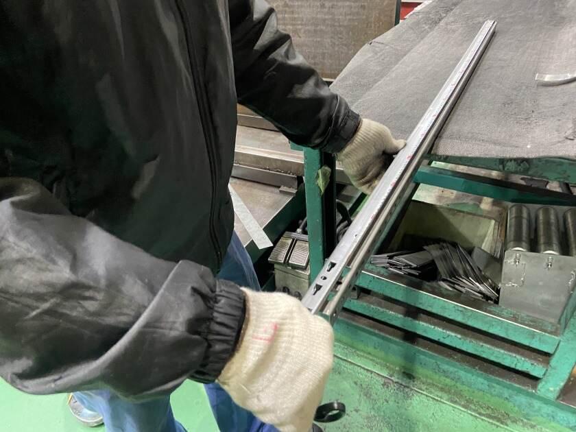 三進金属工業株式会社の制服1