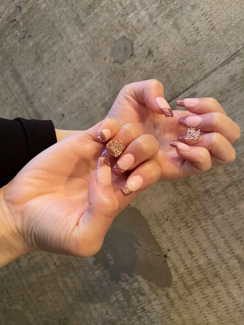 串ポロ衛門　恵比寿店の制服4