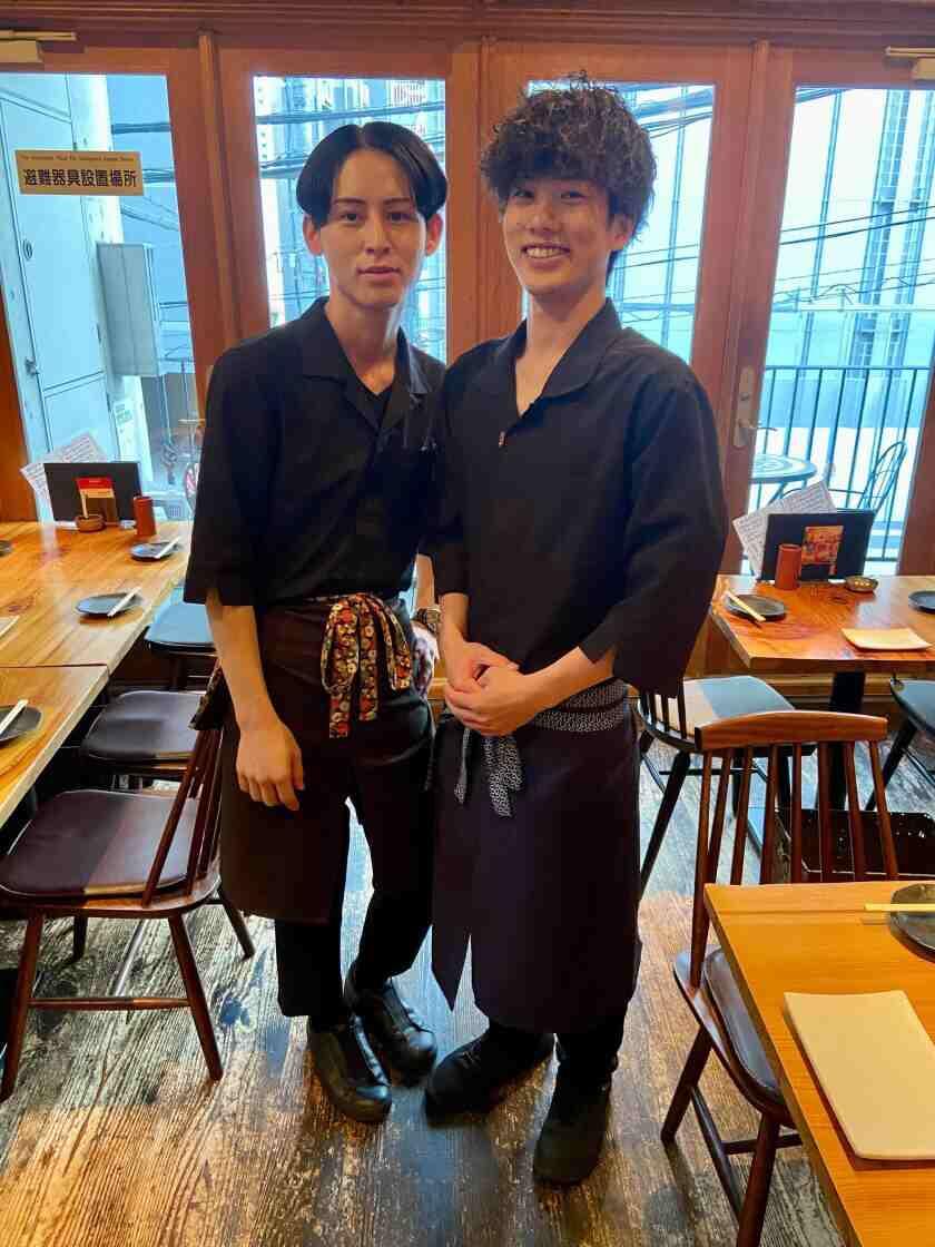 焼き鳥　ポロ吉の制服1