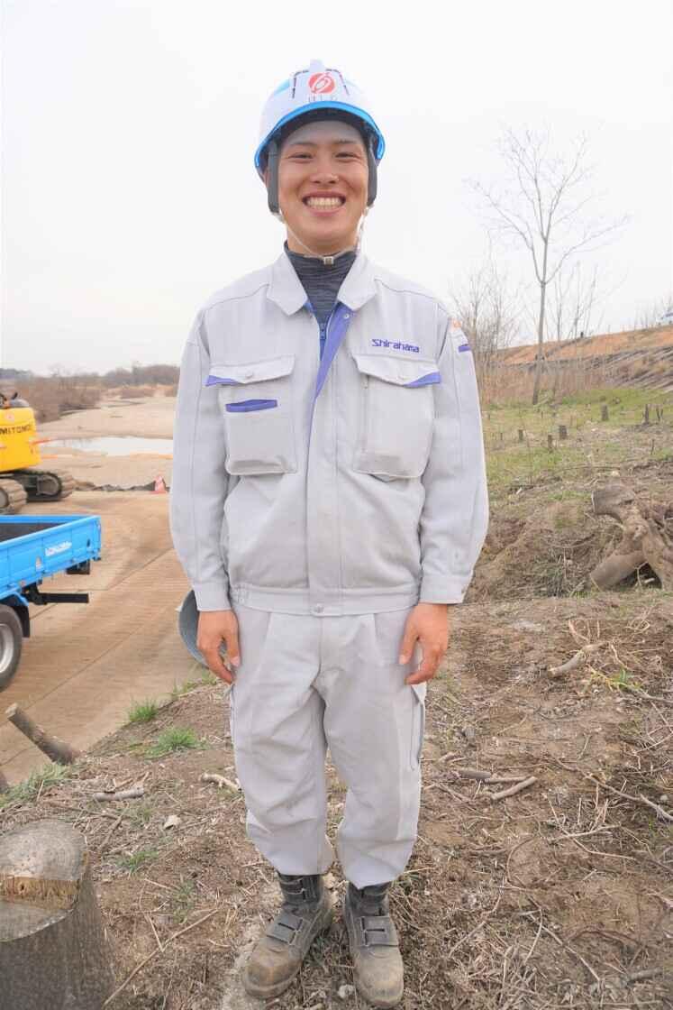 白濱建設株式会社の制服2