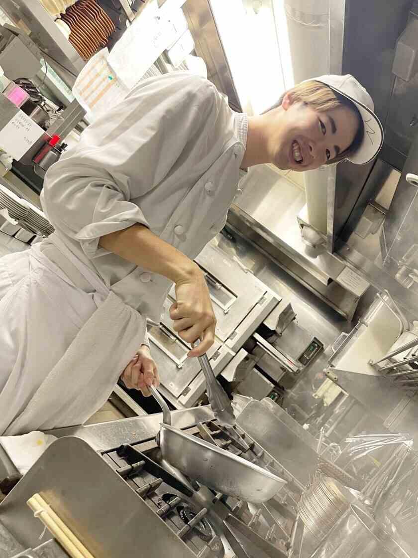 SHUTTERS 港北ニュータウンの制服4