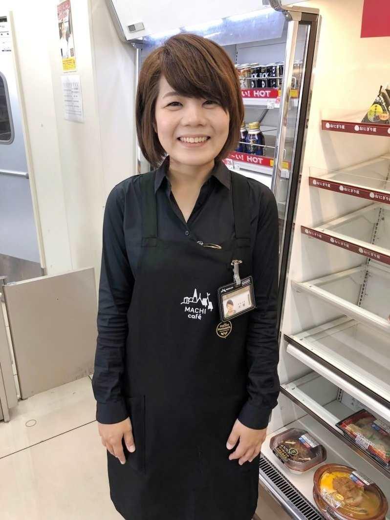 ローソン 久御東一口店の制服3