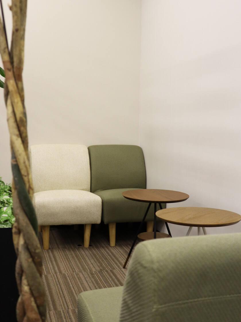 キムラユニティーグループ　ビジネスピープル株式会社の制服3