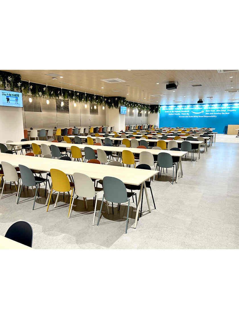 ライクスタッフィング株式会社 東海支社_応募受付先の制服4