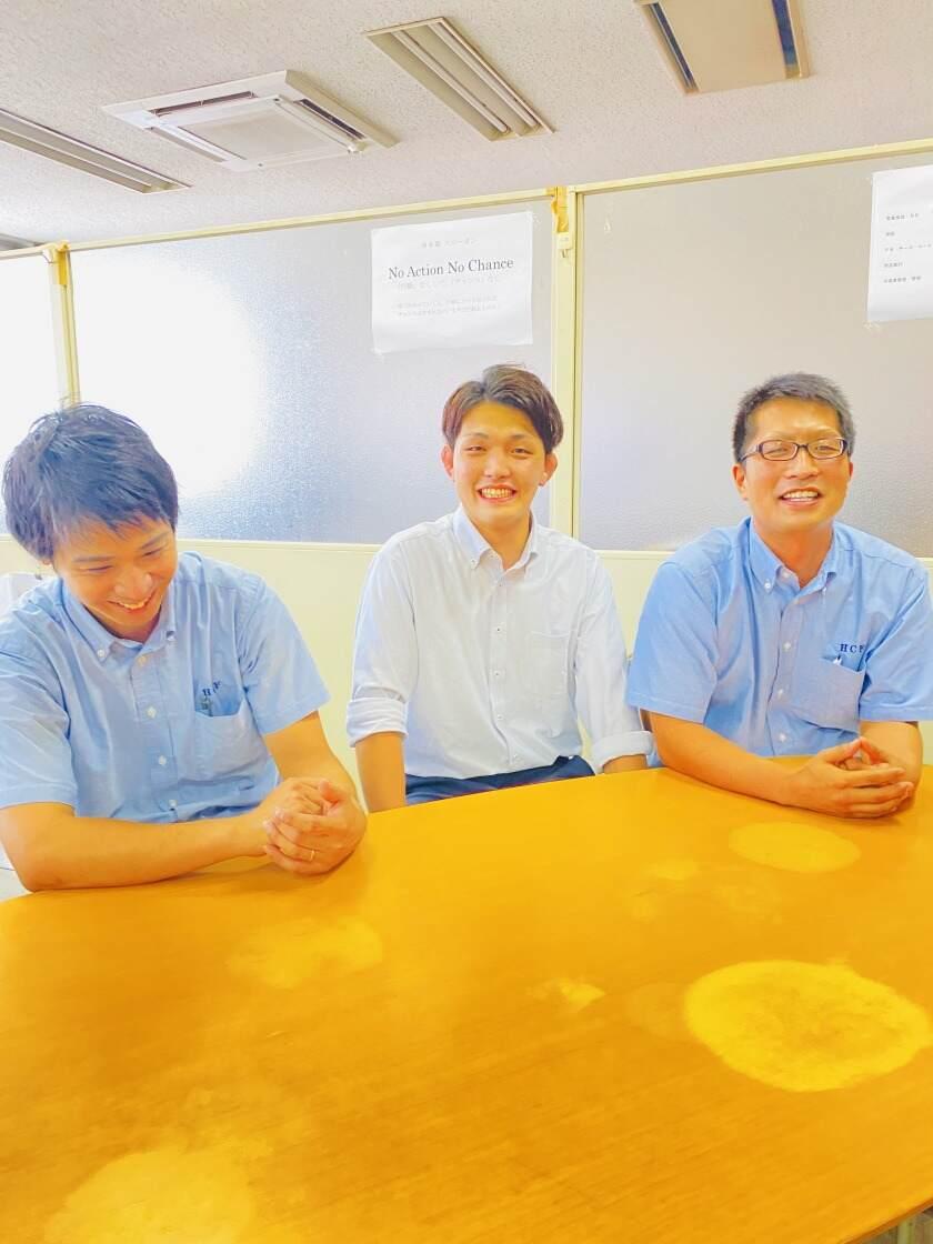 服部コーヒーフーズ株式会社の制服4