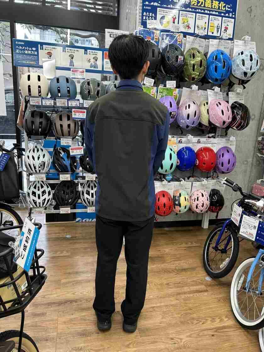 サイクルベースあさひ両国亀沢店の制服4