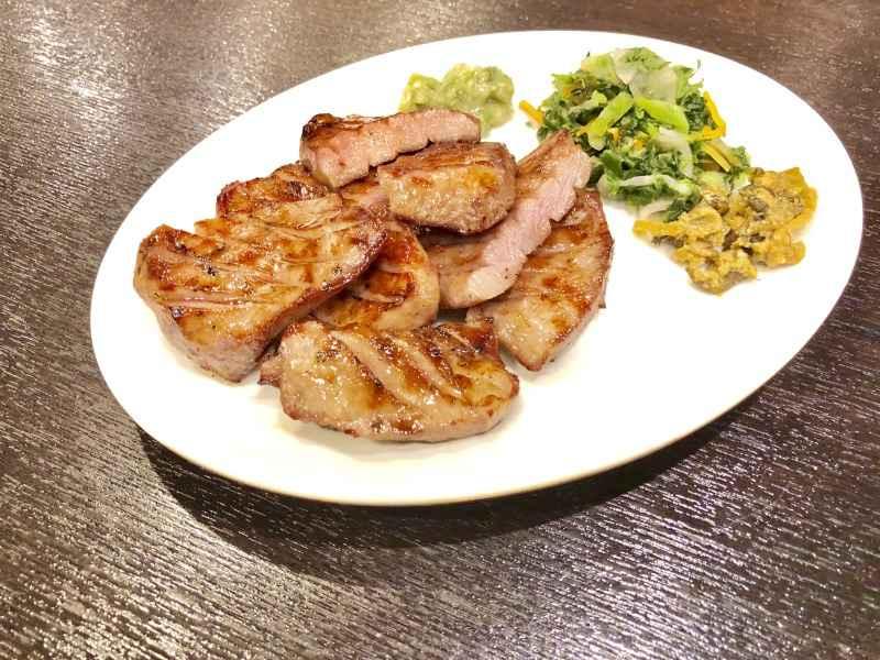 牛タン焼専門店 司の仕事画像2