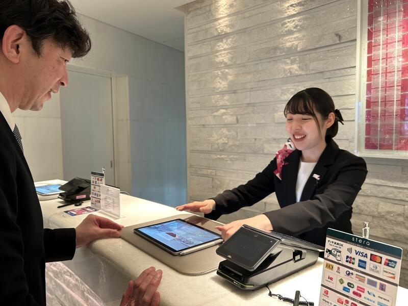 ホテル エルセラーン大阪の仕事画像2