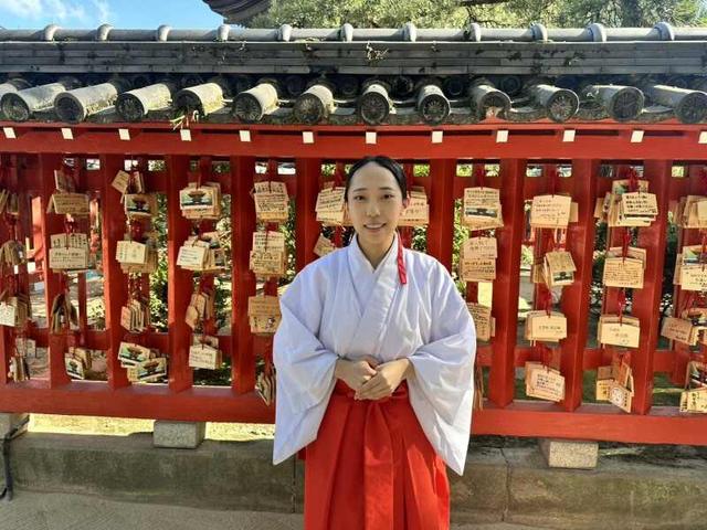 【筥崎宮/巫女募集】参拝者の笑顔に寄り添う、特別な仕事(専門職、その他、福岡市東区)のイメージ画像