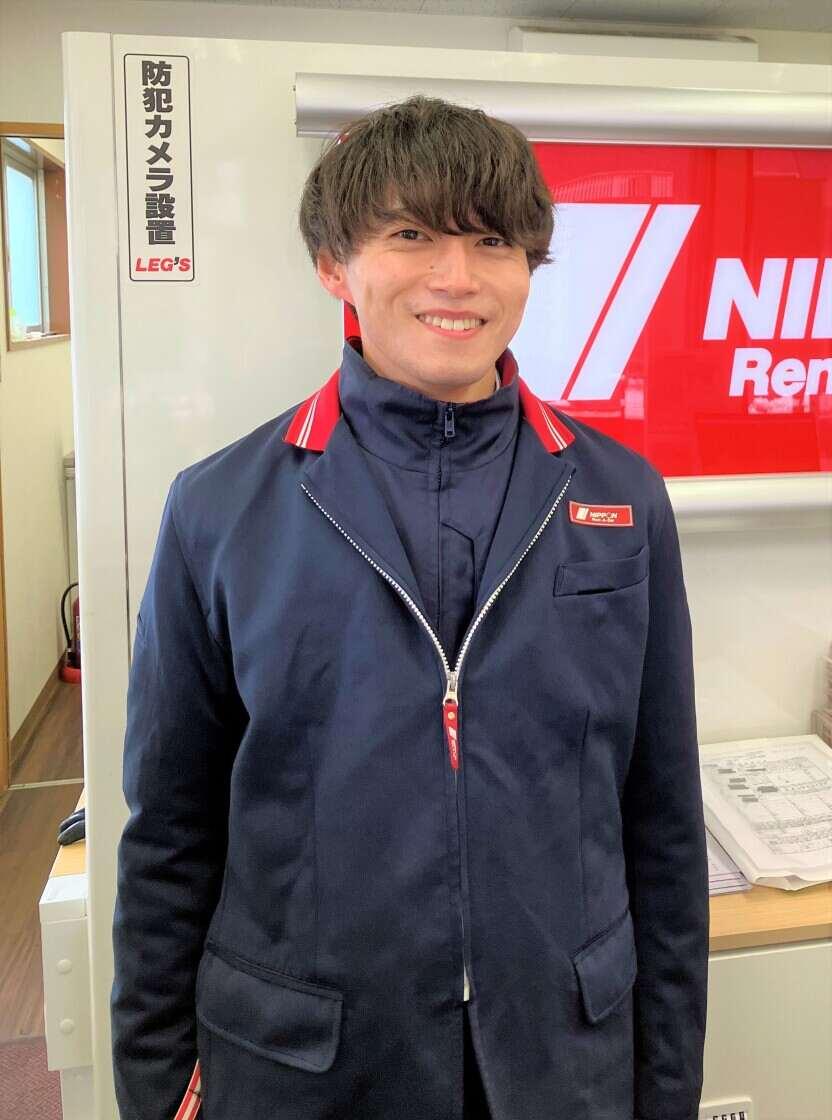 ニッポンレンタカー　新橋駅前営業所の制服1