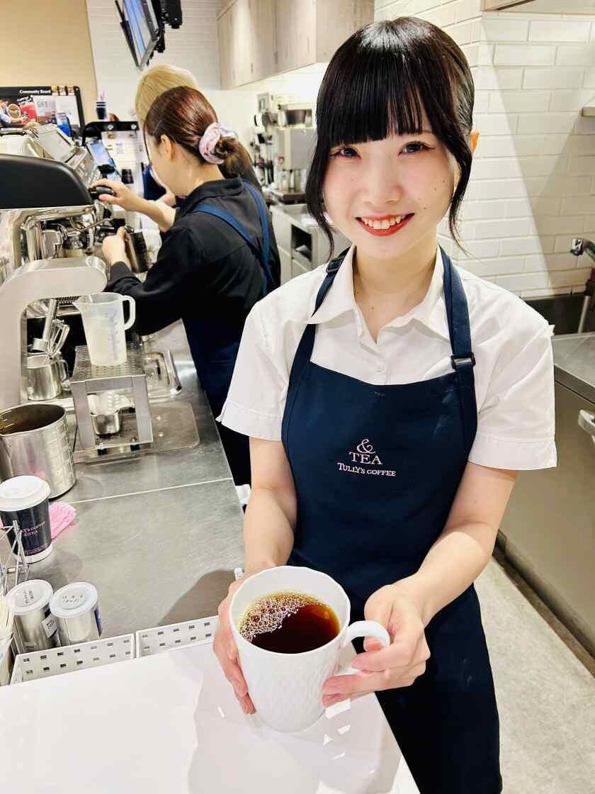 ラパン株式会社　タリーズコーヒー 水戸エクセル店の制服5