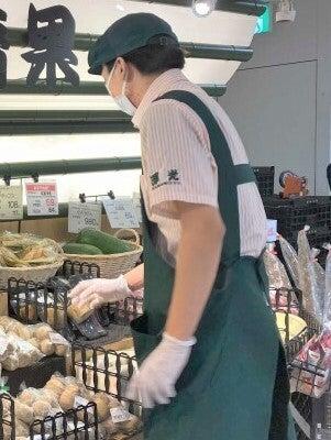 澤光青果　川崎店の制服2