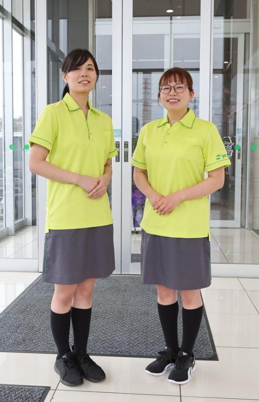 ライブガーデン宇都宮桜店の制服3