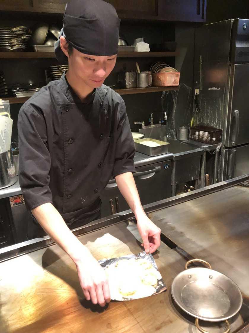 DONGURI四条大宮店の制服2