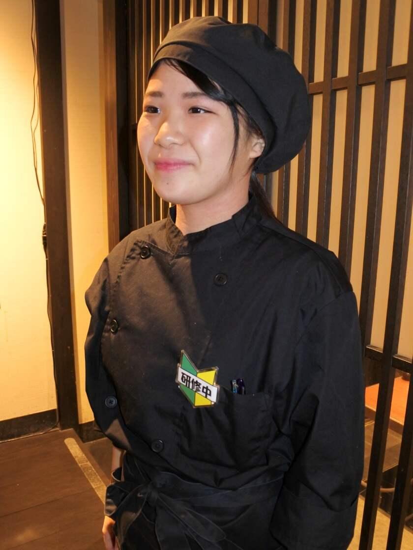 DONGURI四条烏丸店の制服2