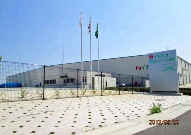 【7t 地場ドライバー】手積み降ろし基本ナシ！日勤／静岡県内(軽作業・物流、焼津市)のイメージ画像