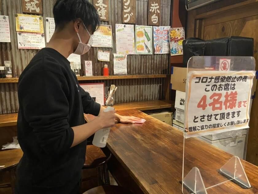 成増ダイナマイト酒場グレートの制服4