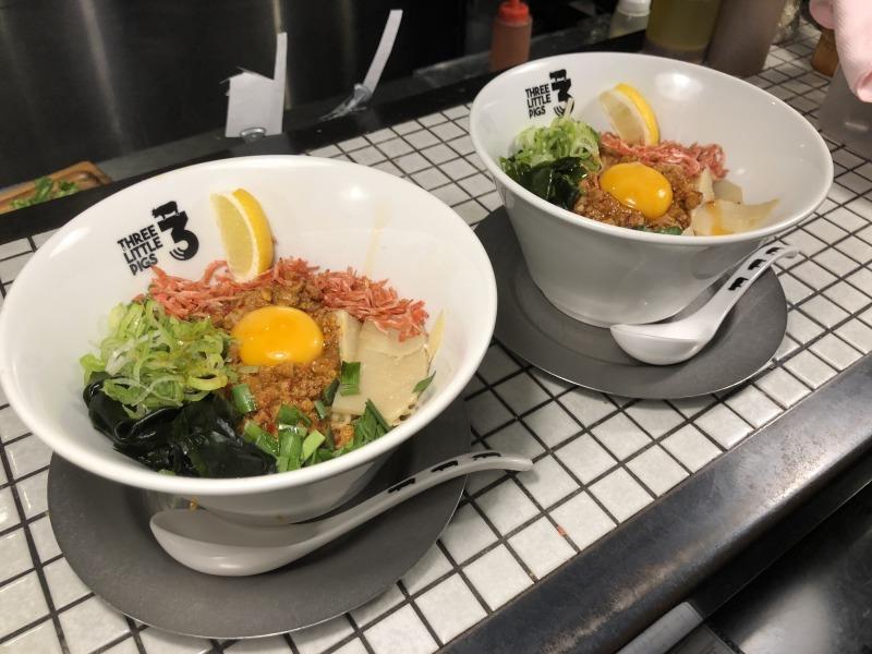 THREE LITTLE PIGSの仕事画像2