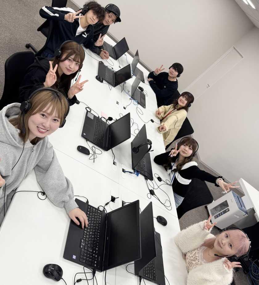 株式会社グランコミュニケーションズ(センターオフィス)の制服4