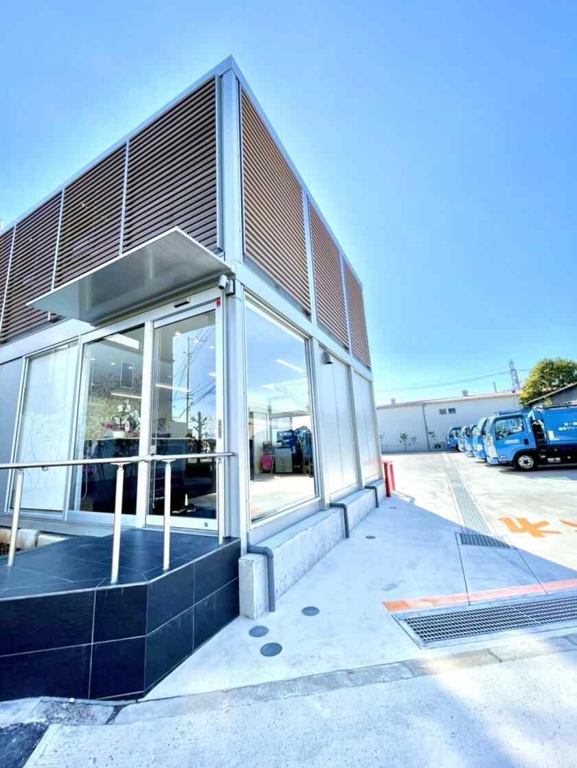 協栄クリーンサービス株式会社の制服5