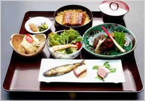 逢坂山かねよの制服6