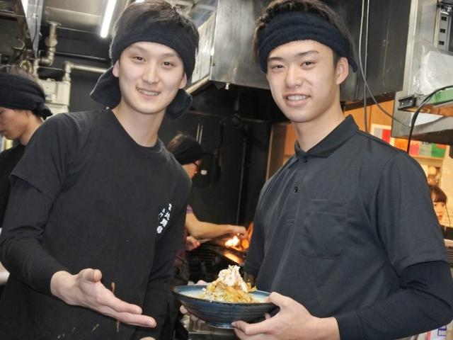 髪色自由,ピアスOK/バイトデビュー歓迎/大学生活躍中│キッチン(フード・飲食、大津市)のイメージ画像