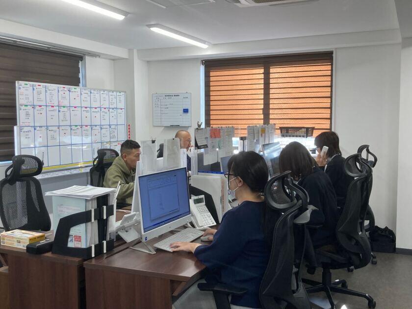 株式会社大和の制服4